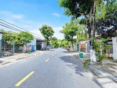 chính chủ cần bán lô đất mặt tiền ngô xuân thu.