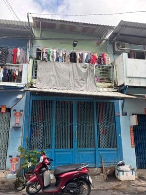 Cần bán căn nhà mặt Tiền Lò Siêu