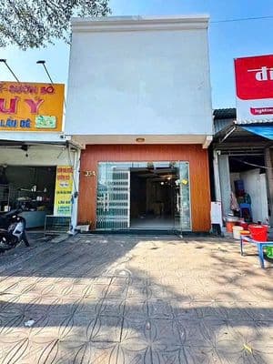 Nhà trệt lầu 1PN ngang 5M đường Nguyễn Văn Cừ Nối Dài chỉ 25 triệu