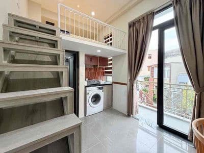 Duplex mini full nội thất có ban công gần đại học huflit-đại học gtvt