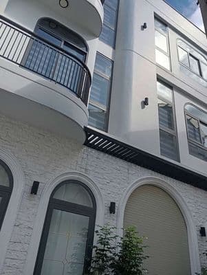 Bán nhà mới xây Trần Quốc Toản Q3