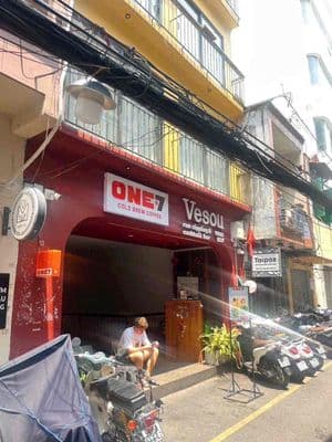 Cho thuê mb nhà hxh 150 Nguyễn Trãi Diện tích : 6x20 Giá : 35tr TL