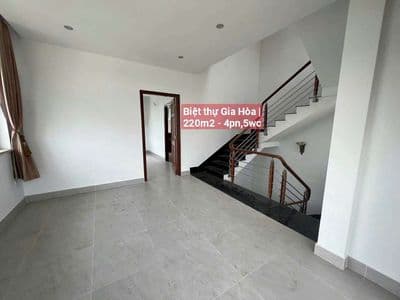 (25tr) Cho thuê biệt thự Gia Hòa góc Út Trà Ôn, 3 tầng | 220m2