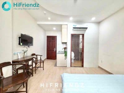 Studio full nội thất cửa sổ trời thoáng mát kế đại học công thương