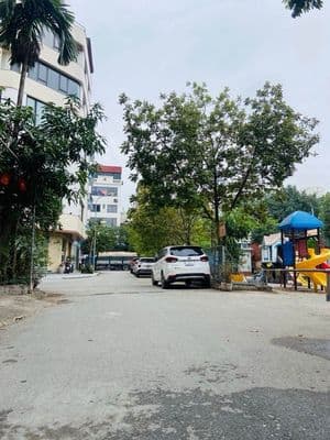 Bán nhà 5 tầng full nội thất, Hà Đông, ô tô đỗ cửa