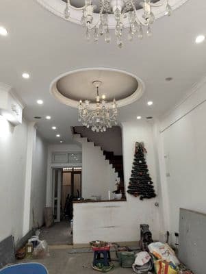 Nhà mặt tiền Yên Phụ nhỏ, Tây Hồ, kinh doanh tốt, thang máy