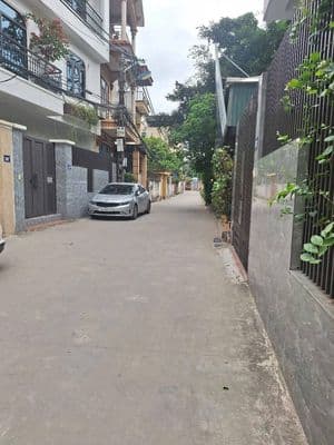 Nhà 3 tầng gần TT Thanh Trì, ô tô đỗ cửa