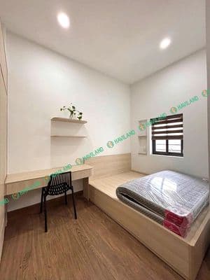 Gần ngã 3 huế | nguyễn thuật*