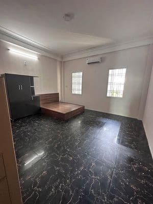 Căn hộ ngay Đông Á, Kiến trúc, Giá 4tr5