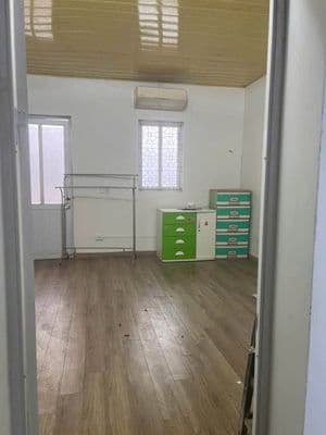 Cho thuê nhà ngõ 92 Trương Định, 40m2 x 3T, 2PN