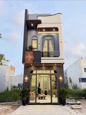 Bán nhà Thủ Dầu Một, 120m2, đường xe hơi, gần Bệnh viện Hoàn Mỹ