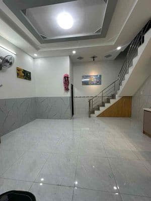 Nhà đúc Thật Bê Tông Cốt Thép Sau Chợ Hiệp Thành,Q12
