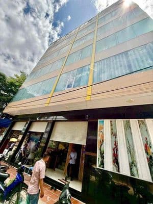 Nhà giáo Tên Lửa 6x20,3 Lầu có thang máy,6 phòng