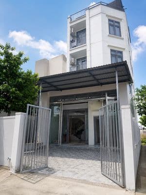 Nhà 4 tầng tại Quận 12, HCM, gần Metro Q12 (siêu thị MM Mega market)