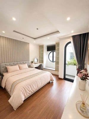 Cho thuê nhà 3 tầng mới đẹp 4PN full nội thất mới Khu biển Mỹ Khê