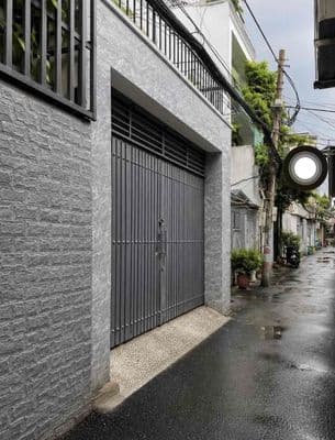 Nhà 2 tầng lầu 3pn có nội thất sân thượng