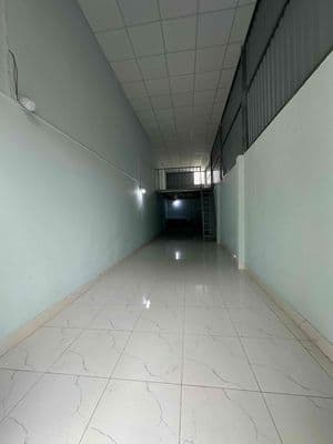 Cho Thuê Nhà C4 Lửng..Sạch sẽ Hẻm Thông.. Gần LTR…Dt:3x14m