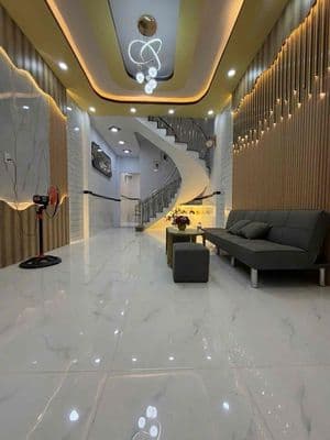Nhà hiếm khu tên lửa – 67m² – sổ sẵn – xe hơi tận nhà