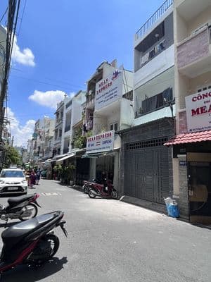 Cho thuê tầng trệt làm kinh doanh hay văn phòng công ty