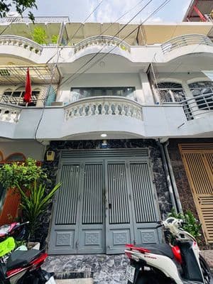 Cho thuê nhà hẻm xe hơi 451/11 Bạch Đăng, phường 14 ,quận Bình Thạnh.