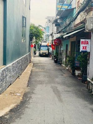 Cho thuê nhà HXT đường Đỗ Xuân Hợp giá chỉ 8tr/tháng