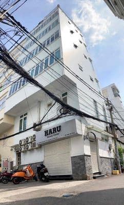 6 lầu, có thang máy, căn góc 2 mặt tiền hẻm xe hơi