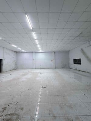 Cho thuê kho 600m2 15tr - giá cực mềm - điện 3pha - đường xe tải lớn