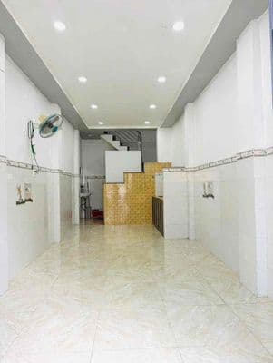 Cho thuê nhà đẹp mặt tiền-p.phú thọ-quận 11