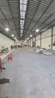 Cho thuê kho xưởng 1.300m² mặt tiền – quận 12 đường tân thới nhất