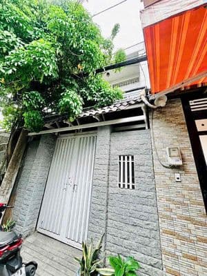 cho thuer nhà nguyên can 3pn hẻm 1/ 6m thông đường số 3 p9