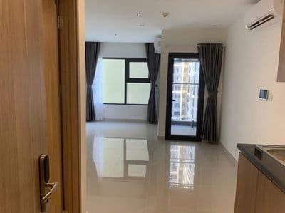 Chính chủ bán căn hộ vinhome nguyễn xiển-tầng trung
