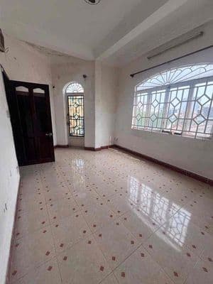 Cho thuê tầng 1 Lê Văn Duyệt Bình Thạnh 8tr