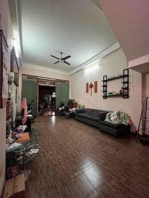 nhà kdc Phú Lợi 1 trệt 2 lầu sân thượng dt 4x20 giá tốt