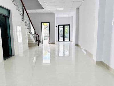 Cho thuê nhà 1 trệt 3 lầu mới đẹp khu dân cư hiện đại trung tâm Biên H