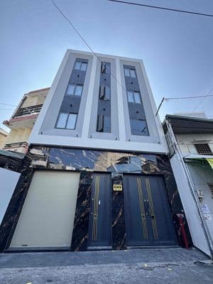 Căn hộ ngay cđ hồng đức - có gác ban công và studio thoáng mát
