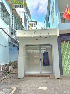 Góc hẻm Trần Nhật Duật 3 x10m suốt mới