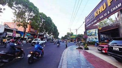 Nhà Mặt Tiền đang cho thuê 21.500.000đ/ tháng