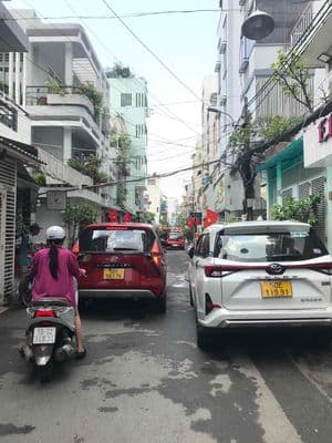 Hẻm 2oto tránh nhau CMT8 Q10, dt 138m2, 2 tầng, làm kho, vp, cafe..