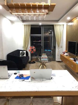 Cho thuê chung cư Samland Airport, Nguyên Hồng- 2Pn, Full NT giá 14tr