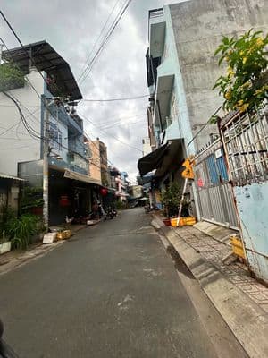 Nhà Tân Phú ngang 5 hiếm có 3 tầng hẻm 8m thông