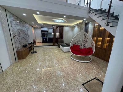 Cho thuê nhà 3 tầng mới đẹp: kiệt lê độ - 3 phòng - 4wc -đủ nội thất