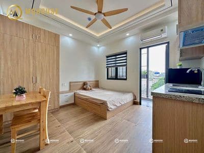 Studio ban công gần huflit, hvhk