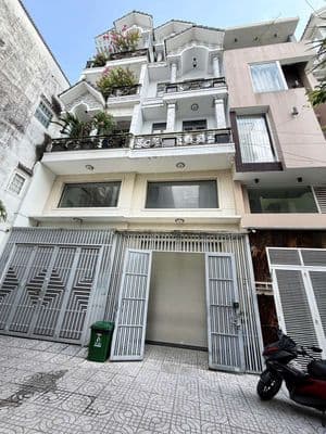 Nhà hxh quang trung p8 4pn 5wc 4 tầng đẹp
