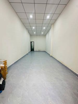 Cho Thuê Mặt Bằng Hẻm Xe Tải Út Tịch - Lối Riêng Biệt - Mới Sửa