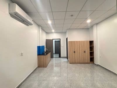 Cho thuê phòng ban công- máy lạnh, gần gigamall, chợ hiệp bình