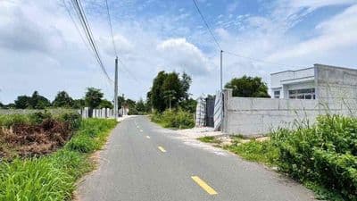 Bán đất xã Đất Đỏ Tp HCM đường Nguyễn Huệ