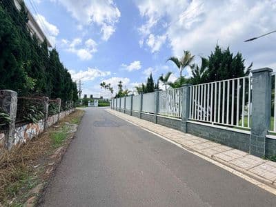Ra nhanh - đất Nguyễn Trãi Lộc Thanh nay thuộc Phường 1 Bảo Lộc