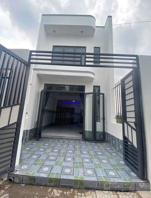 Bán GẤP nhà xây mới có sổ 3PN 465tr ở giáp Phan Văn Hớn Tân Phú