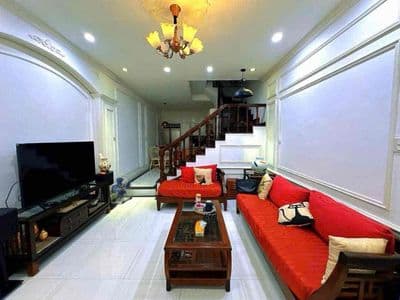 Giảm 500tr nhà Trương Định, ngõ thông, 3 gác vào, dân xây, sổ đẹp.