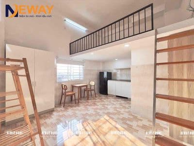 DUP có gác - full nội thất thang máy - gần cầu Nguyễn Văn Cừ - UEH,SGU